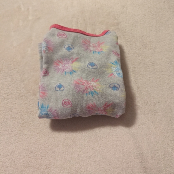 5/$20🩵 Paw Patrol Girl's Pajama Set - Picture 10 of 10